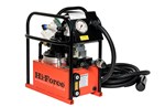 electric driven 2-stage pump oil capacity 5 litres, 1st stage oil flow 3.9 litres/minute, 2nd st…